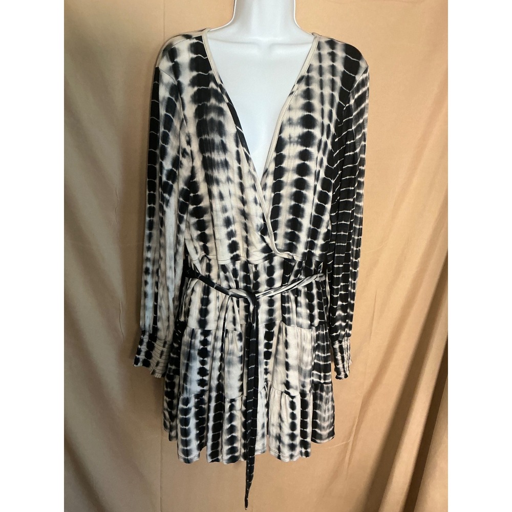 Venus Surplice Mini Dress Womens XL Black Excellent Tie Dye Tiered Long Sleeve